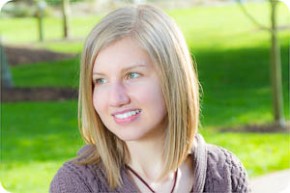Senior Pics for Girls in Everett, Washington