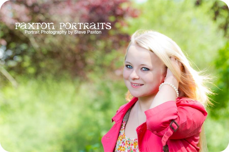 Senior Pictures for Girls in Granite Falls, Washington