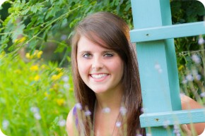 Senior Portraits in Marysville, Washington : Archbishop Murphy High School