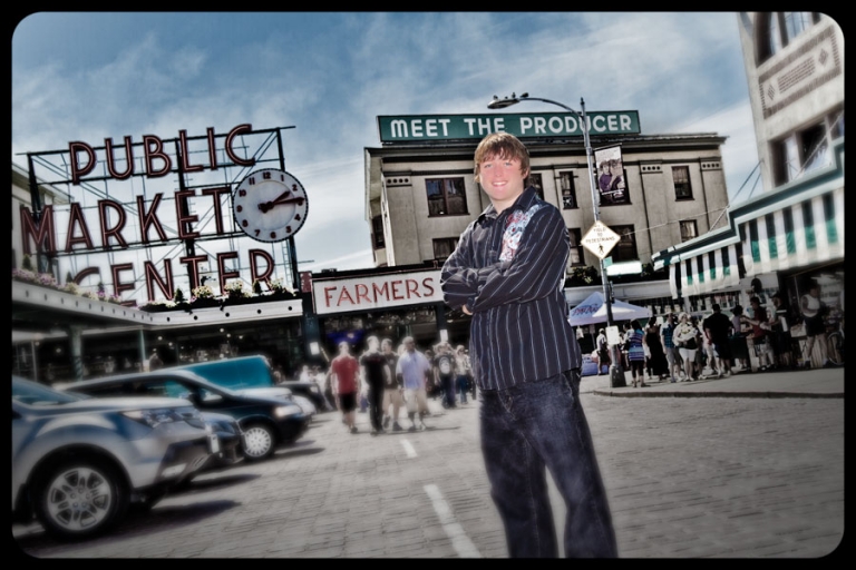 Senior Portraits at Pike Place Market in Seattle, WA