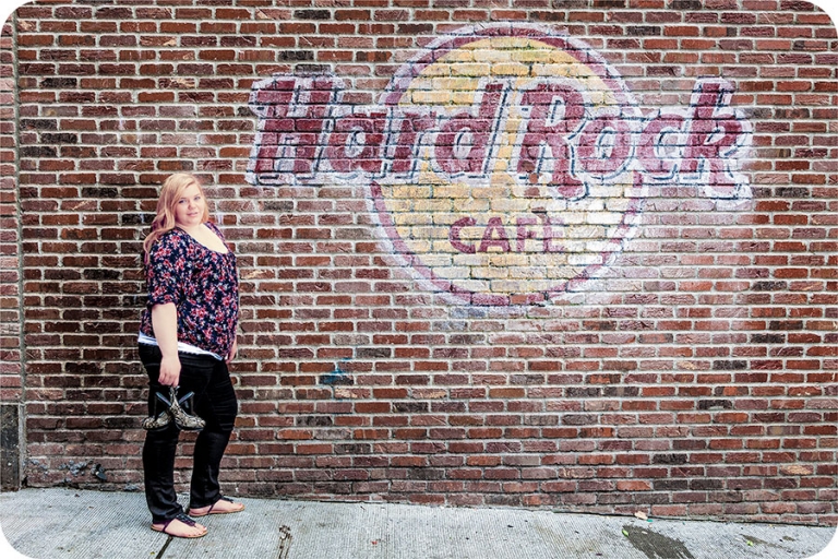 Senior Pictures at the Hard Rock Cafe in Seattle, Washington