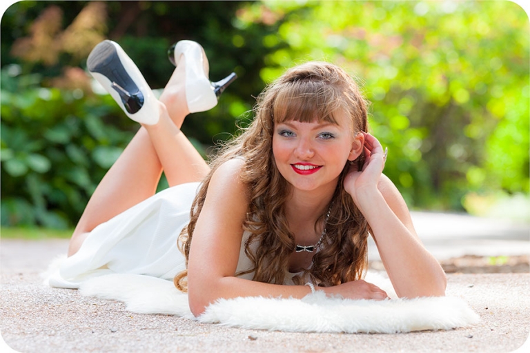 Affordable Senior Portraits for Girls in Everett, Washington